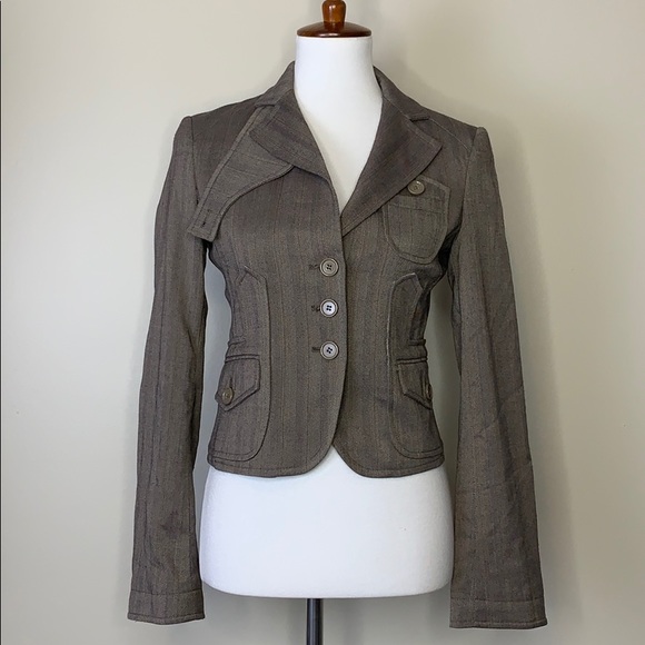 BCBGMaxAzria Jackets & Blazers - BCBGMAXAZRIA Tan Herringbone Short Jacket XS